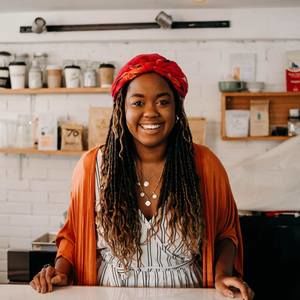 Meet your Posher, Abby